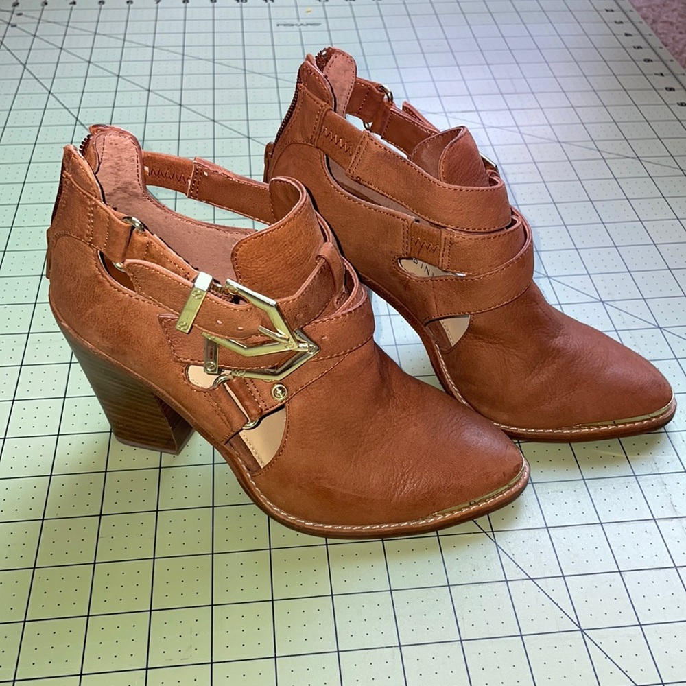 Gianni Bini Brown Ankle Boots